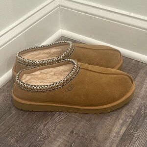 UGG Men’s Tasman Slipper